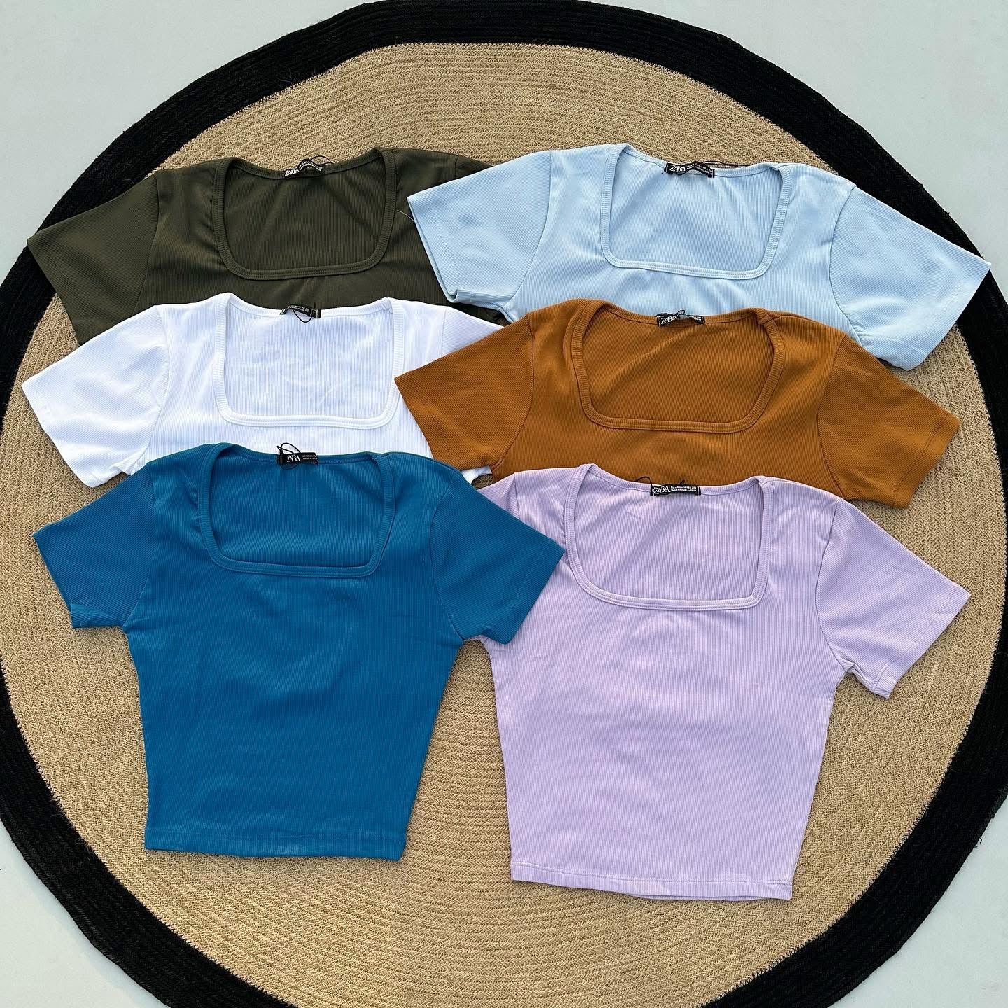 Half Sleeve Square Neck