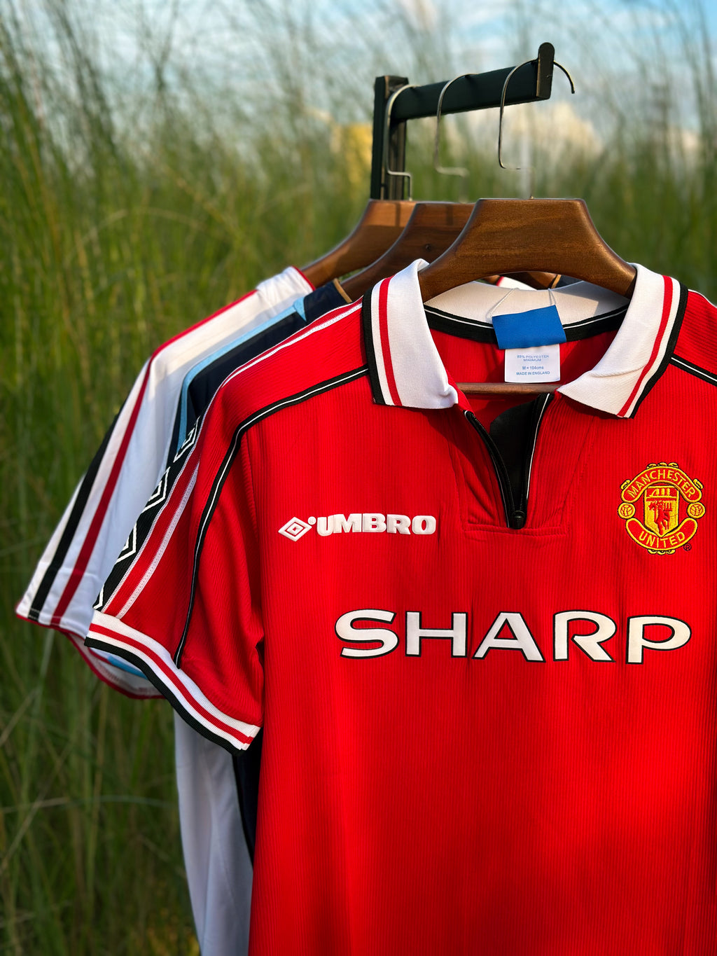 Manchester United Retro Kit - 02/03