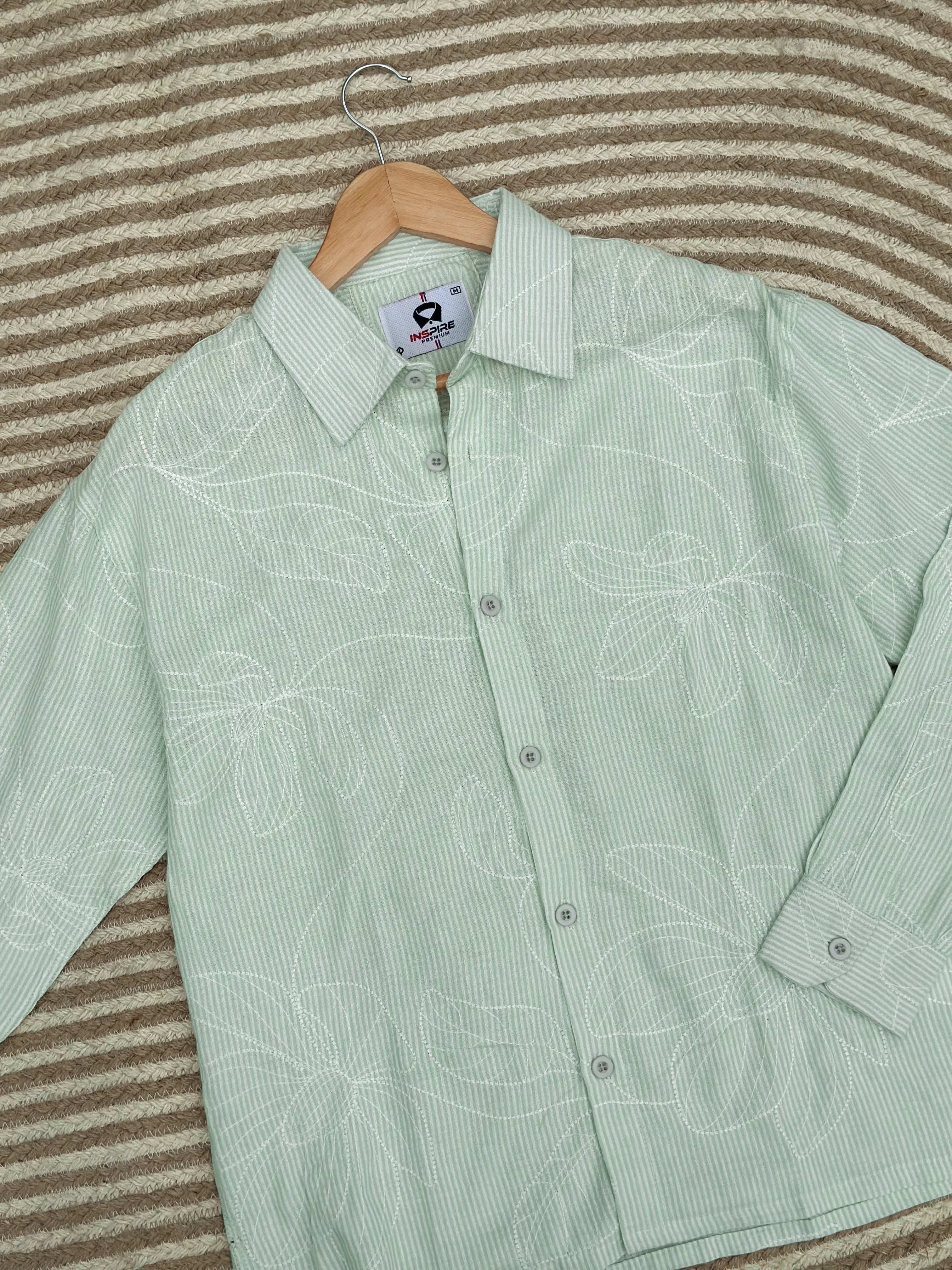 Unisex greenies flower printed boxy shirt