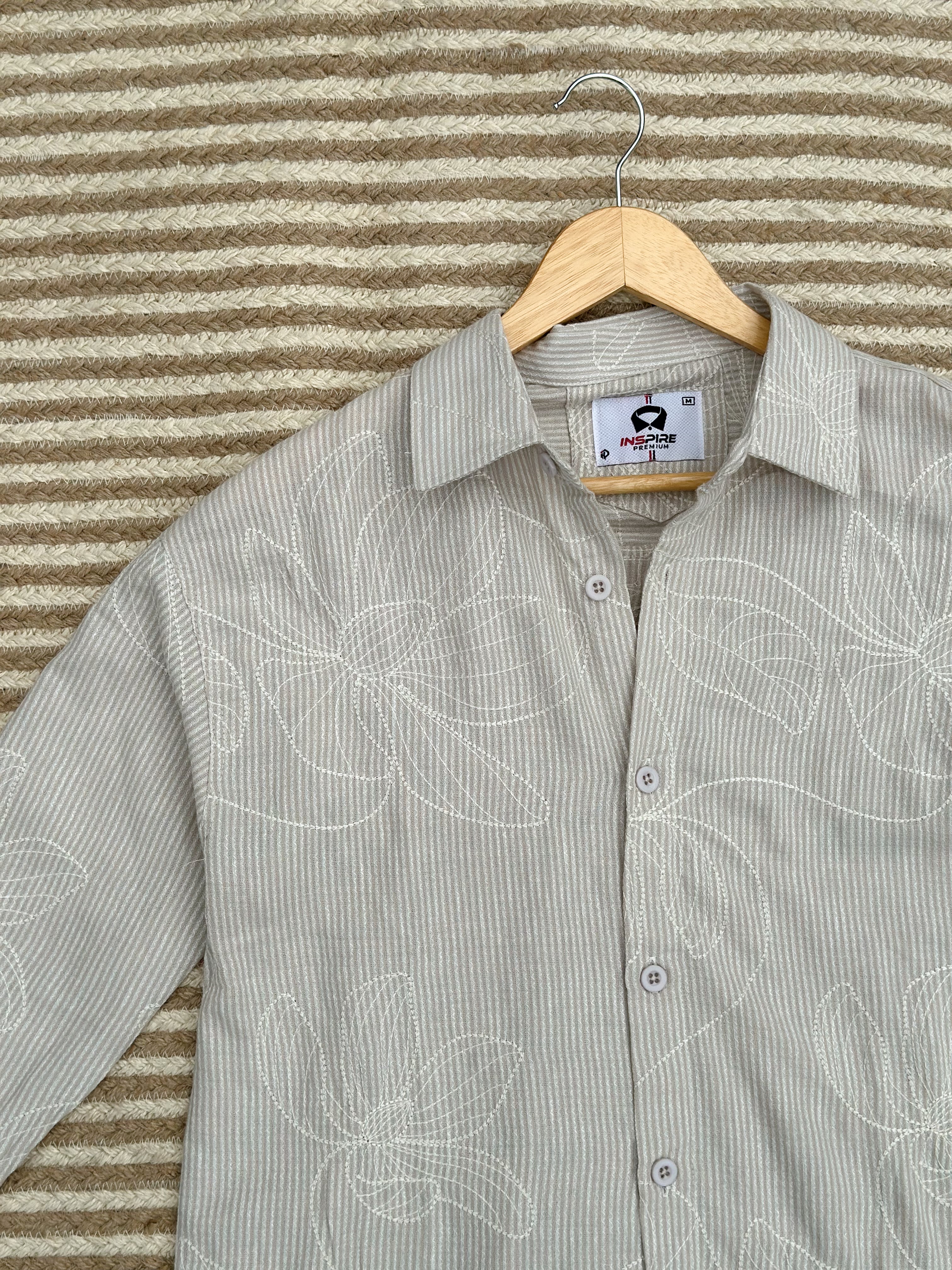 Unisex Off-white flower printed boxy shirt