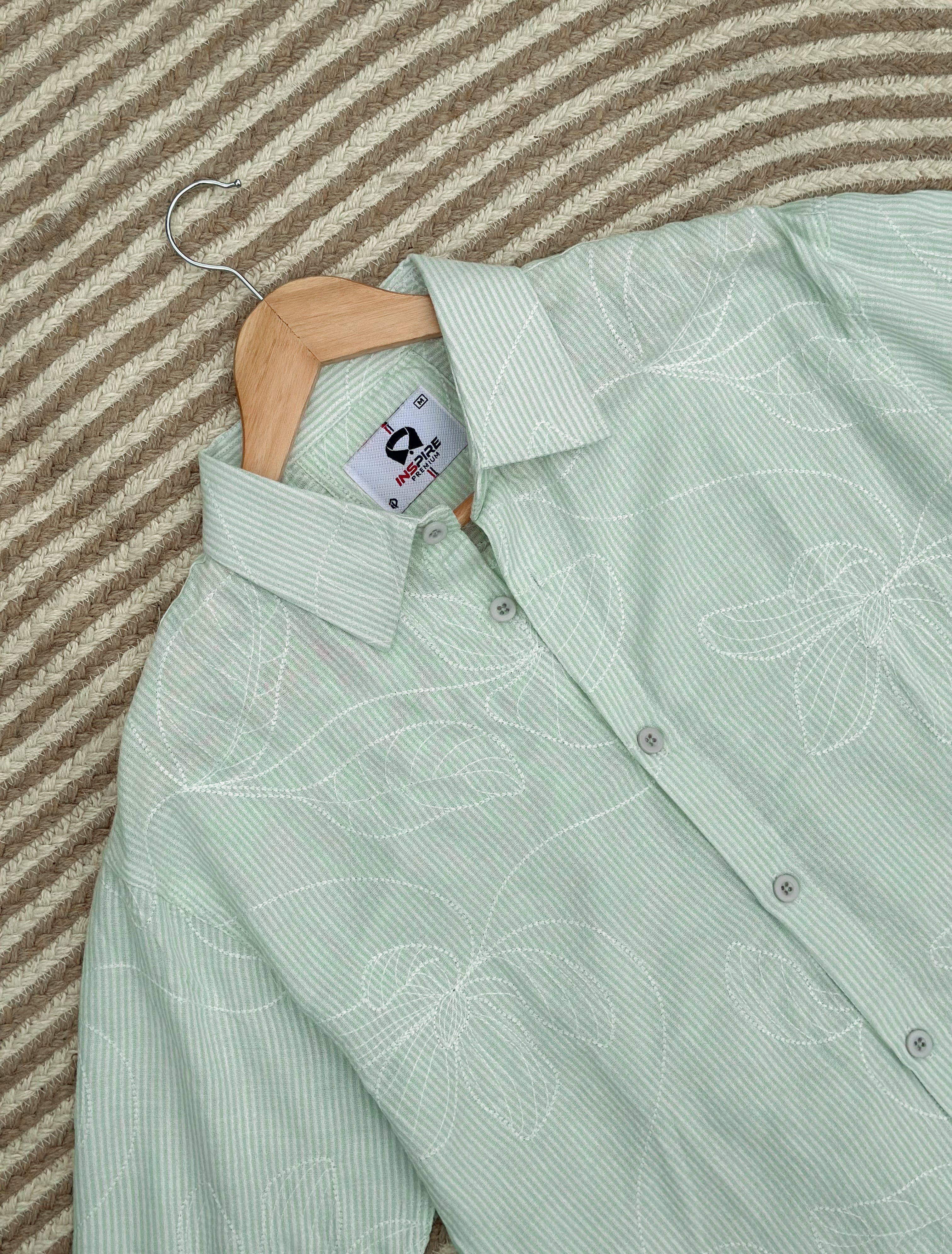 Unisex greenies flower printed boxy shirt