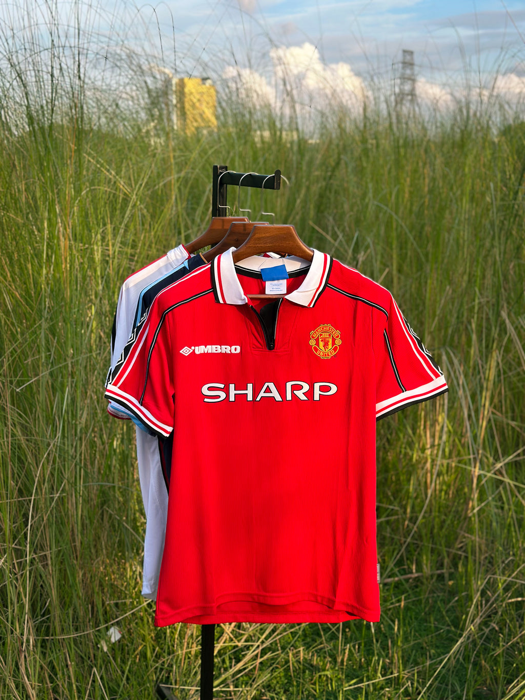 Manchester United Retro Kit - 02/03